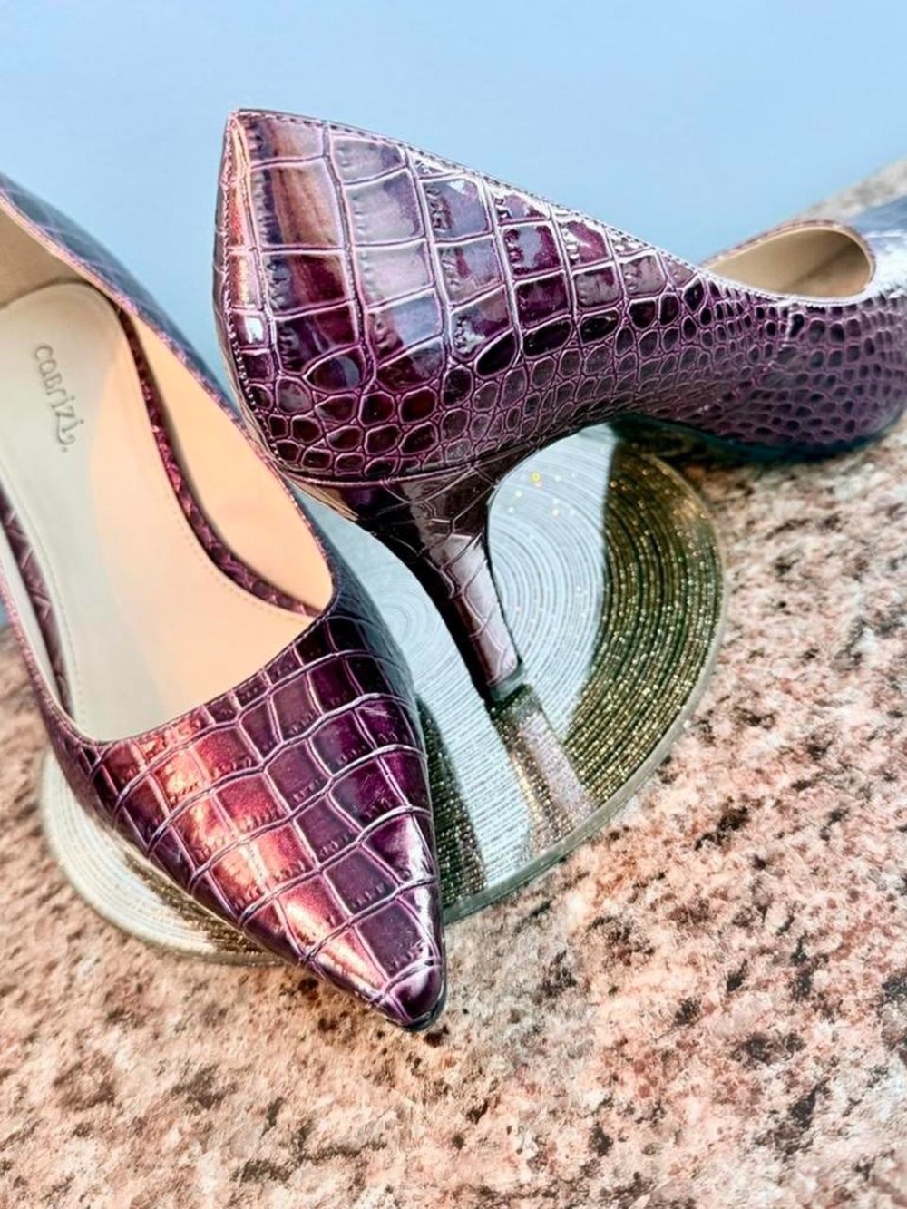 Plum Faux Alligator Pumps - size: 8.5 - excellent condition